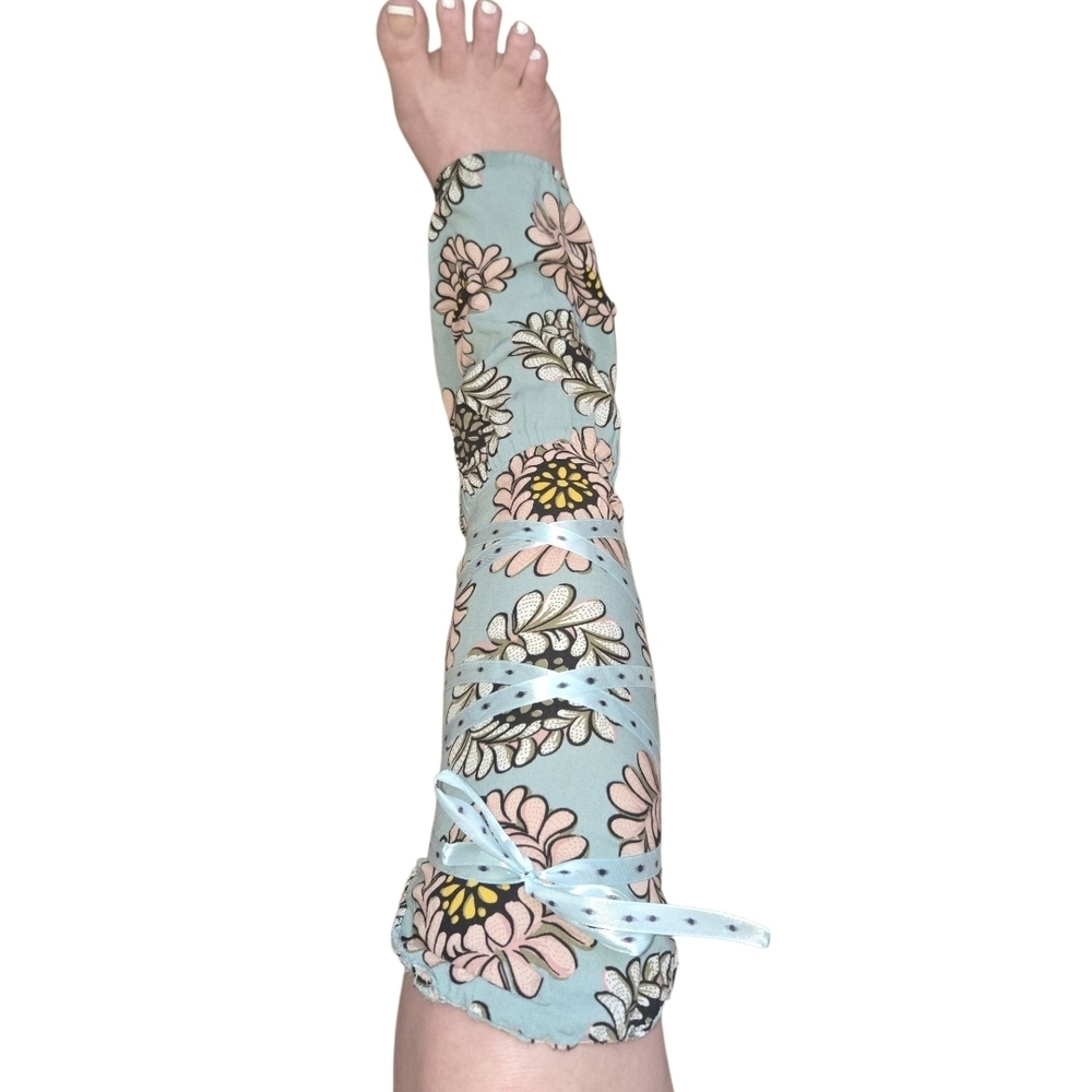 4/$15 Boho Floral Leg Warmers Boot Covers Sandal Adds Flip Flop Toppers Upcycle - Picture 4 of 9